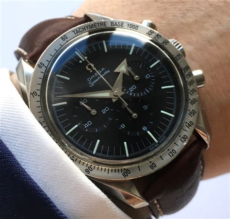 omega speedmaster broad arrow reviews